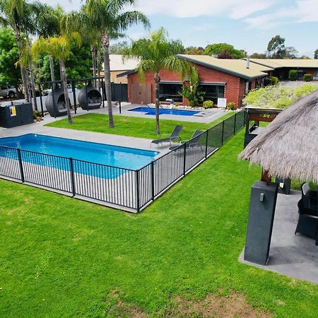 Federation Motel Resort - Corowa Exterior foto